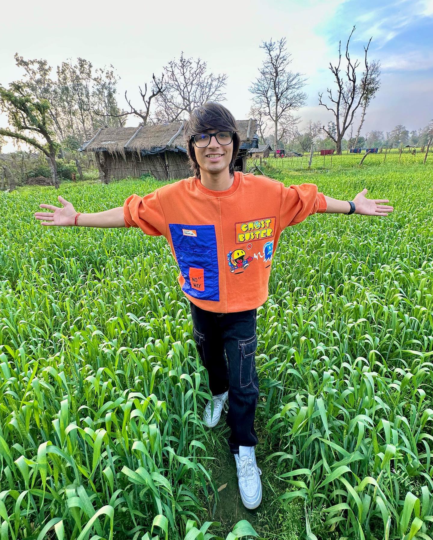 (Picture Credits- Sourav Joshi Instagram)