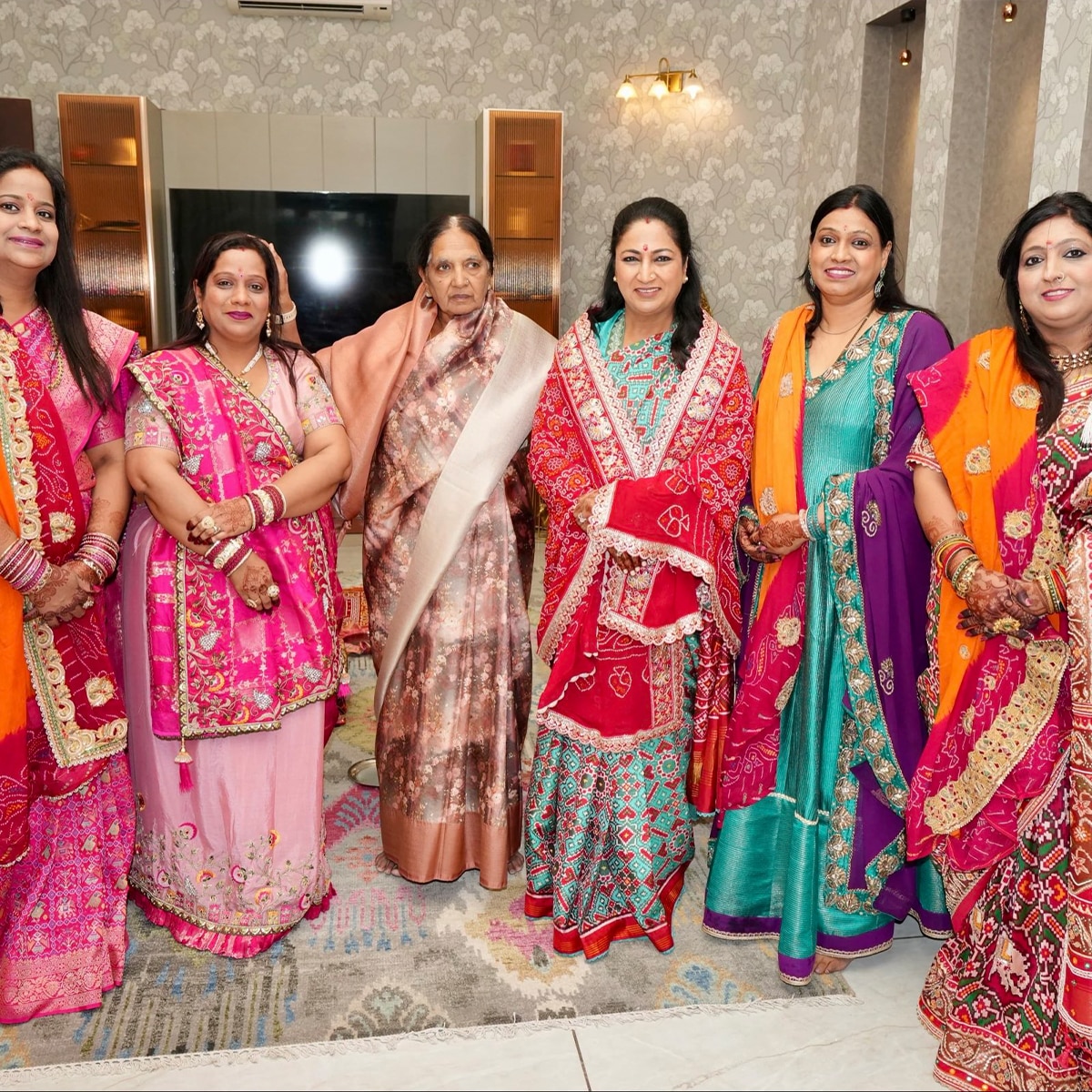  cm rekha gupta karva chauth pooja