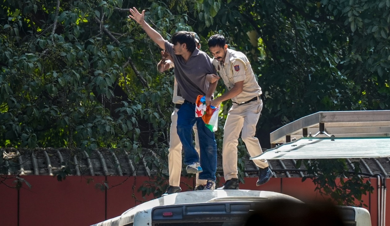 Rahul Gandhi Protest Outside Akashwani Bhawan