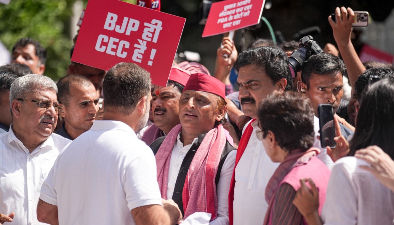 Rahul Gandhi Protest Outside Akashwani Bhawan