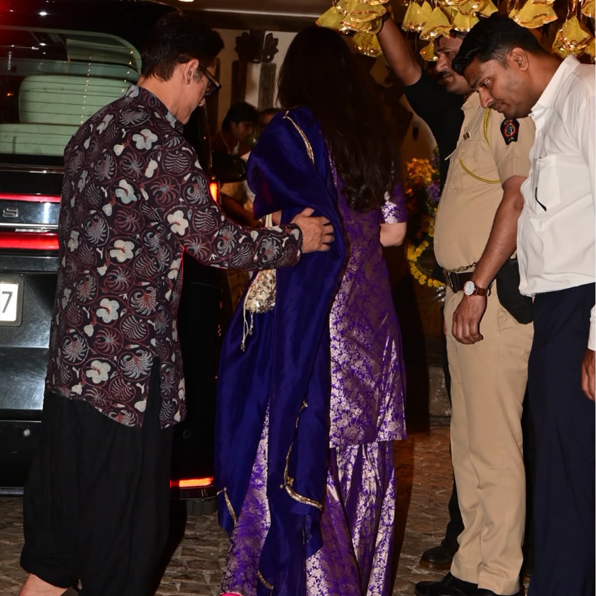 aamir khan gauri spratt performed karwa chauth pooja