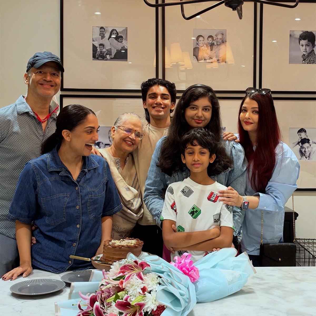 aaradhya bachchan spotted with mamu nani
