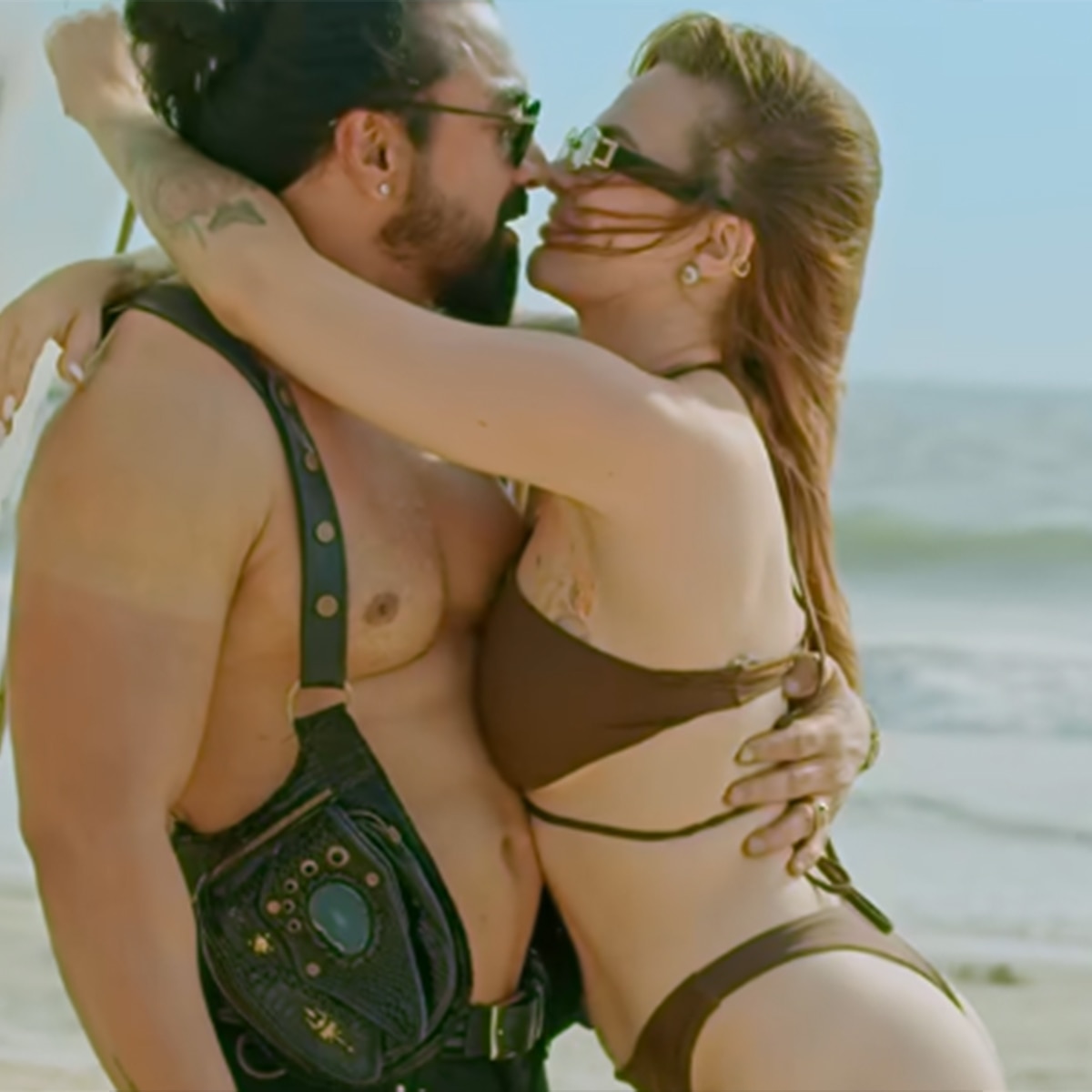 Ajaz Khan trolled for kissing scenes