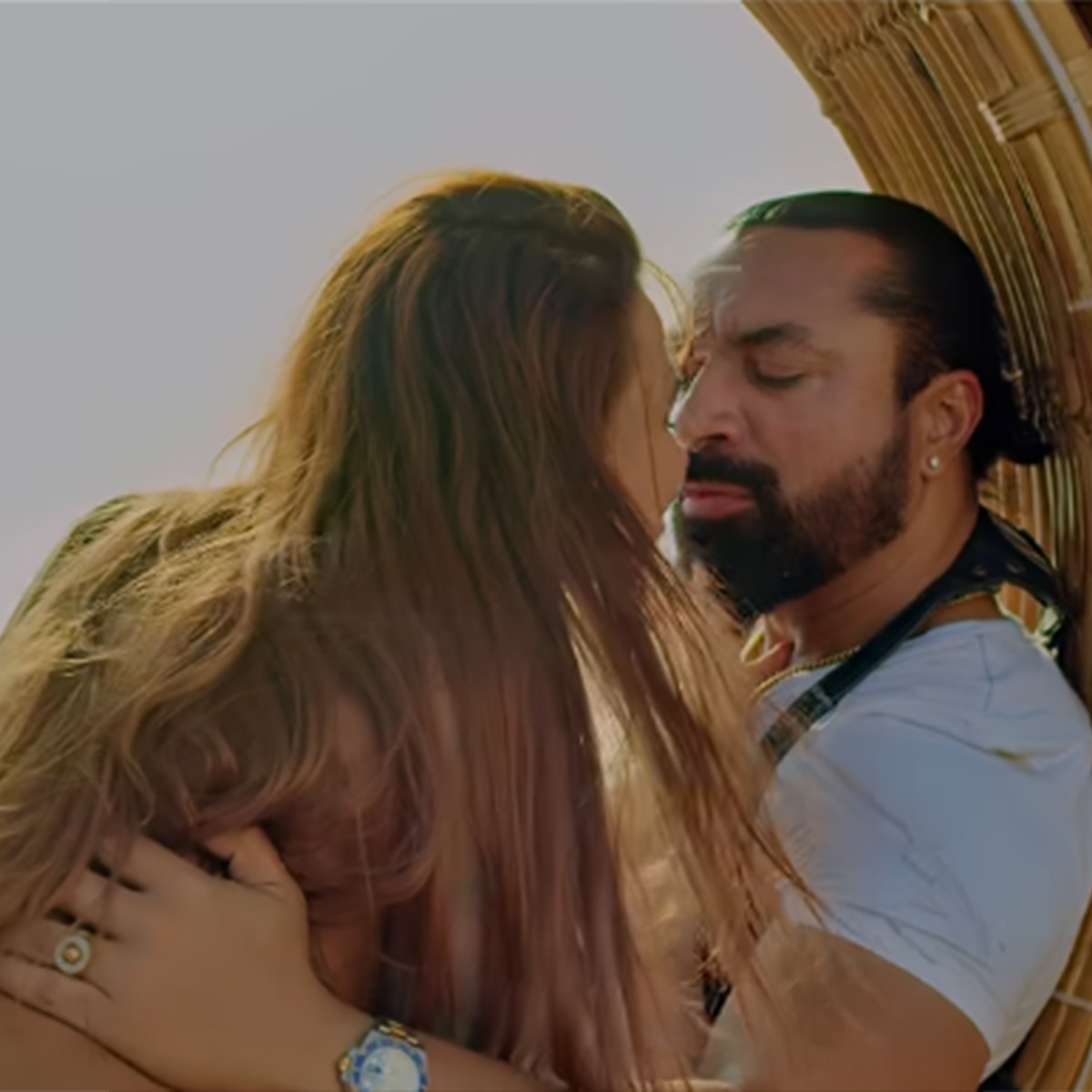 Ajaz Khan trolled for kissing scenes