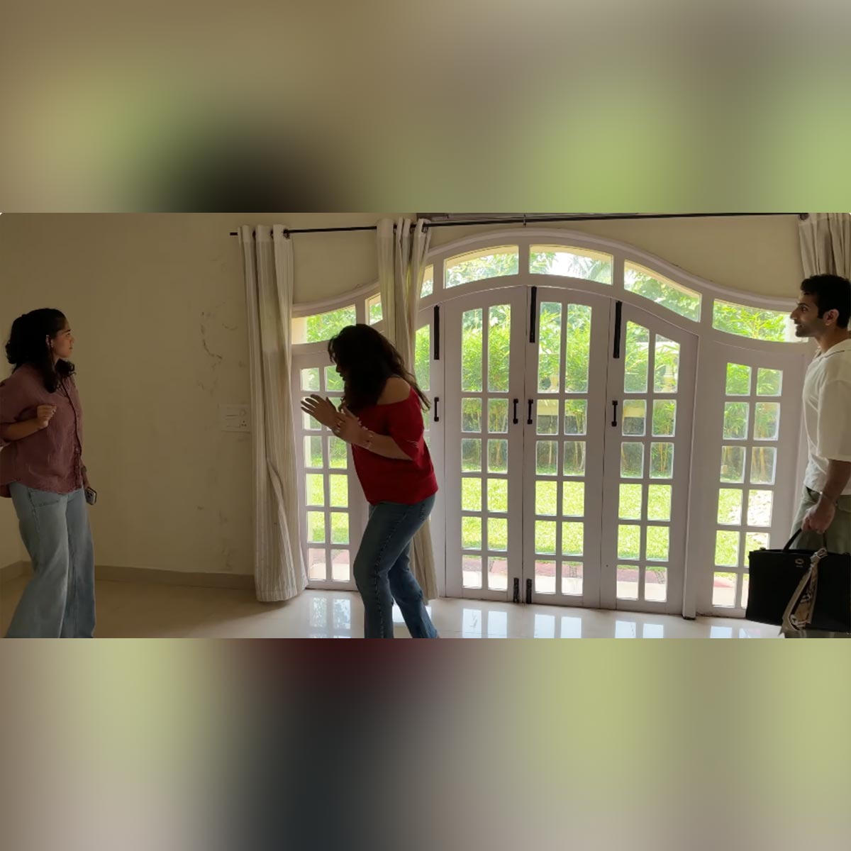 अर्चना पूरन हाउस 