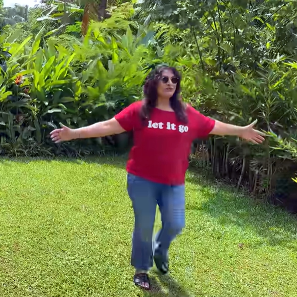 archana puran new lavish bungalow inside house