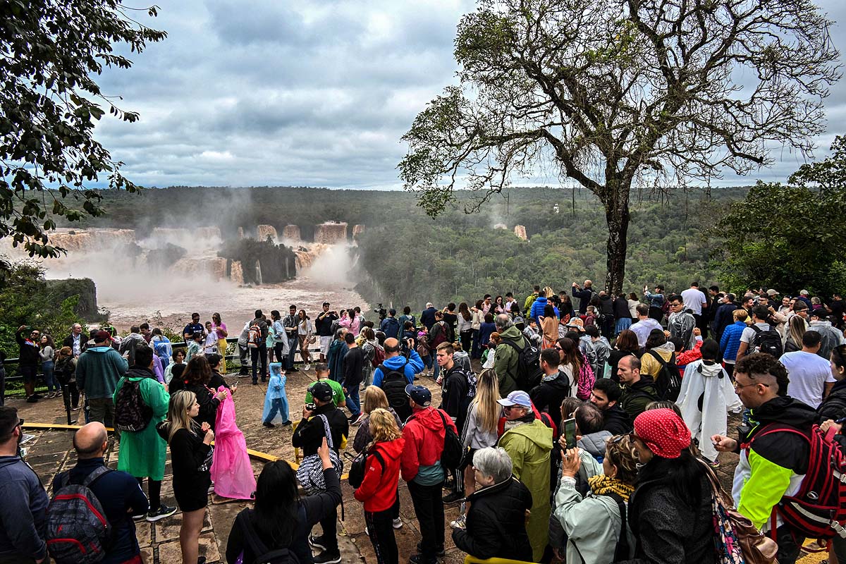 argentina iguazu falls