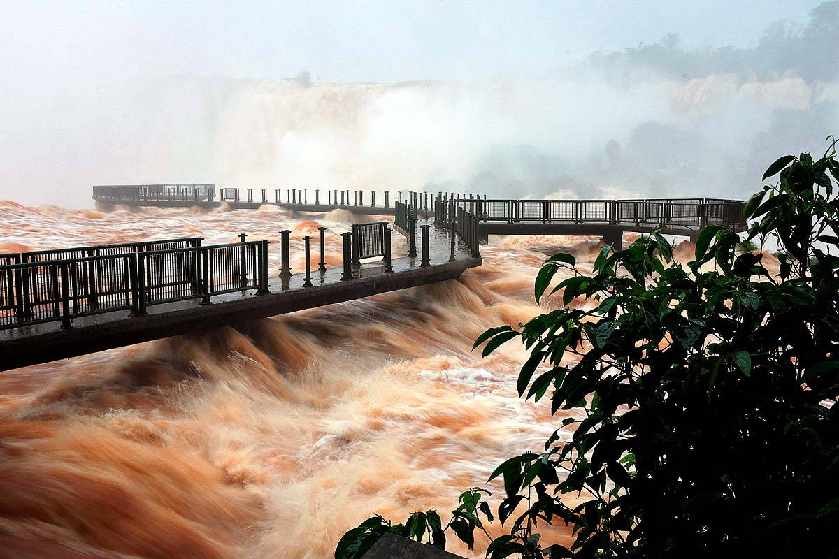 argentina iguazu falls