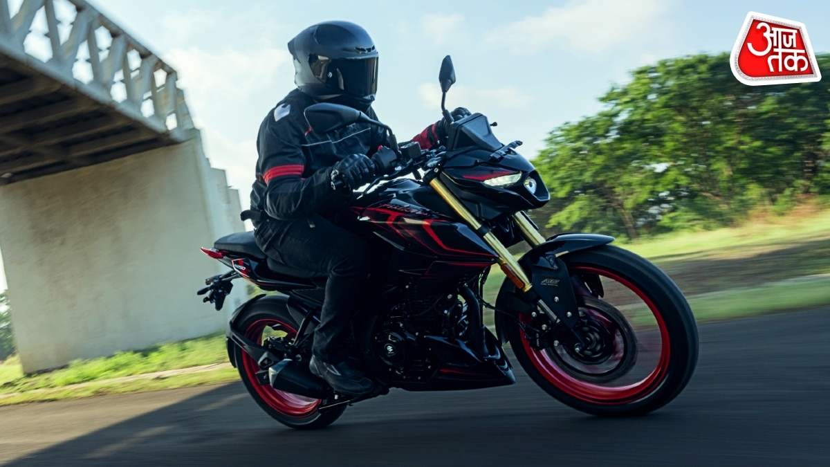 Bajaj Pulsar N250SS