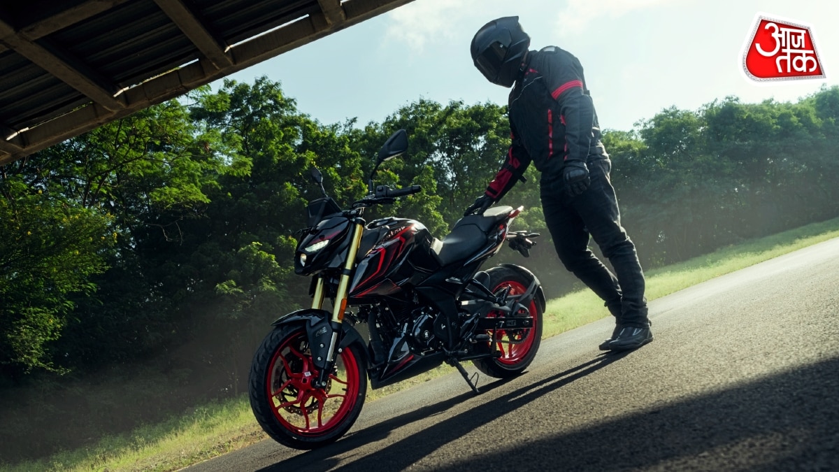 Bajaj Pulsar N250SS