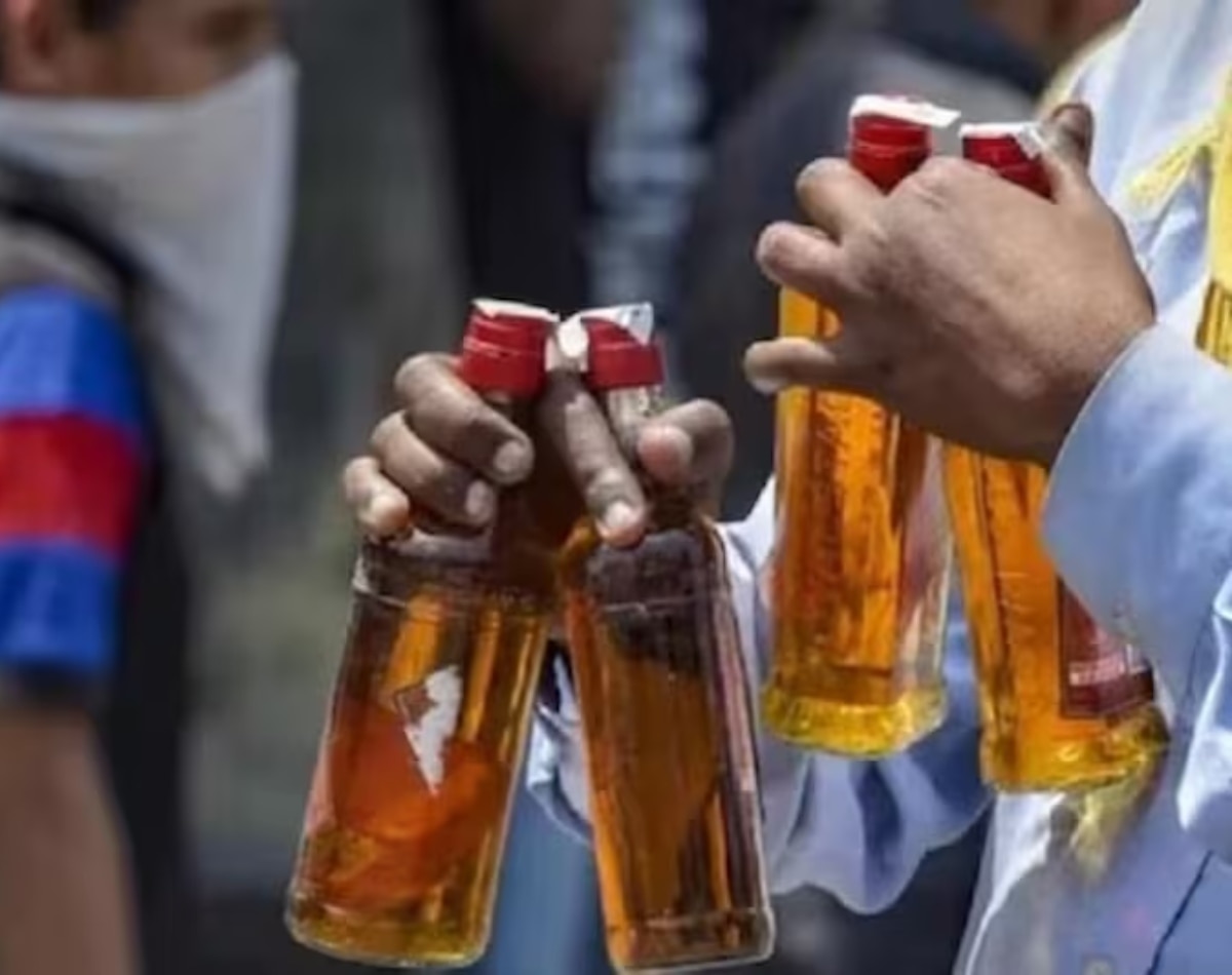 इन शराब की बोतलों के घटेंगे दाम