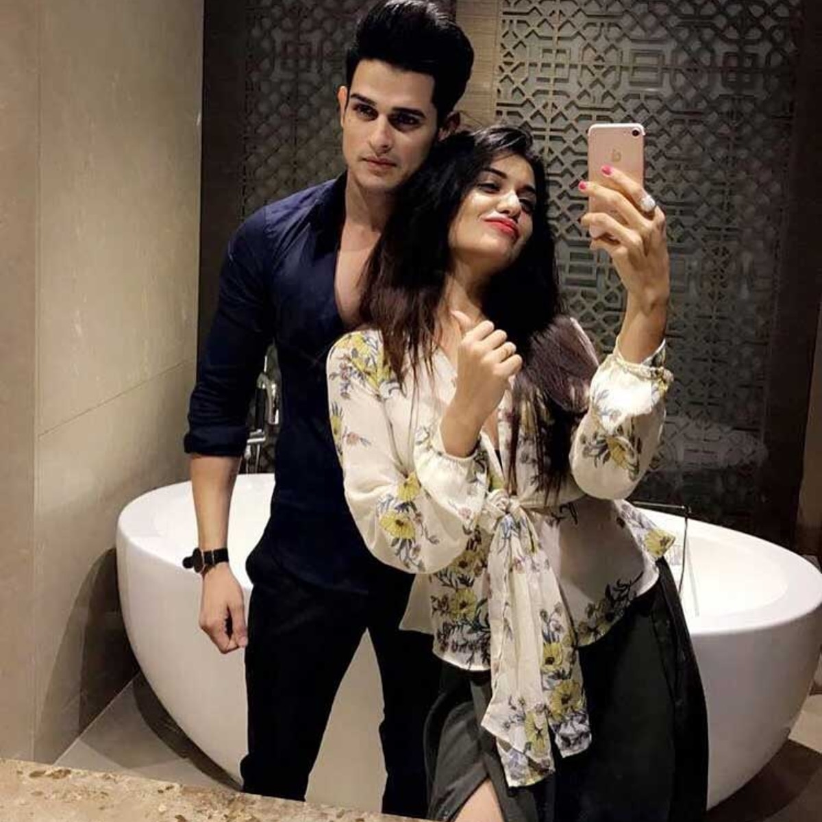 divya agarwal boyfriend husband divorce