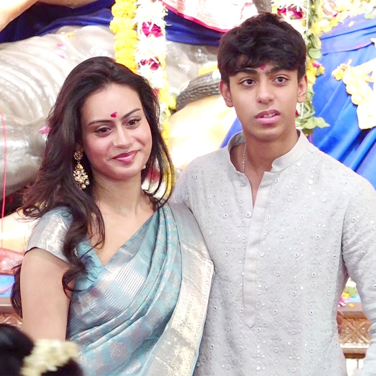 durga puja 2026 kajol jaya bachchan