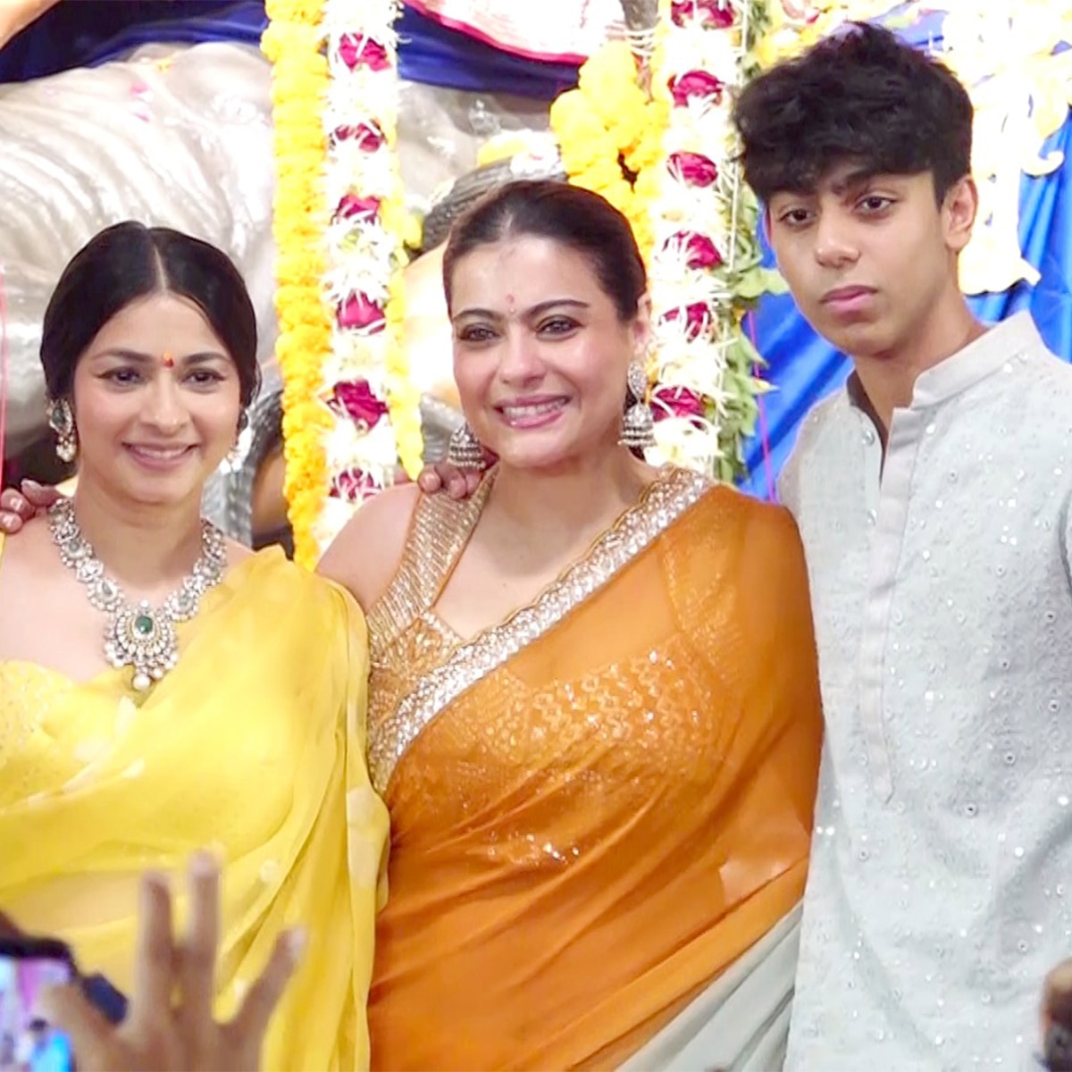 durga puja 2026 kajol jaya bachchan