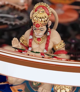 9 बजे की टाइमिंग पर श्री हनुमान