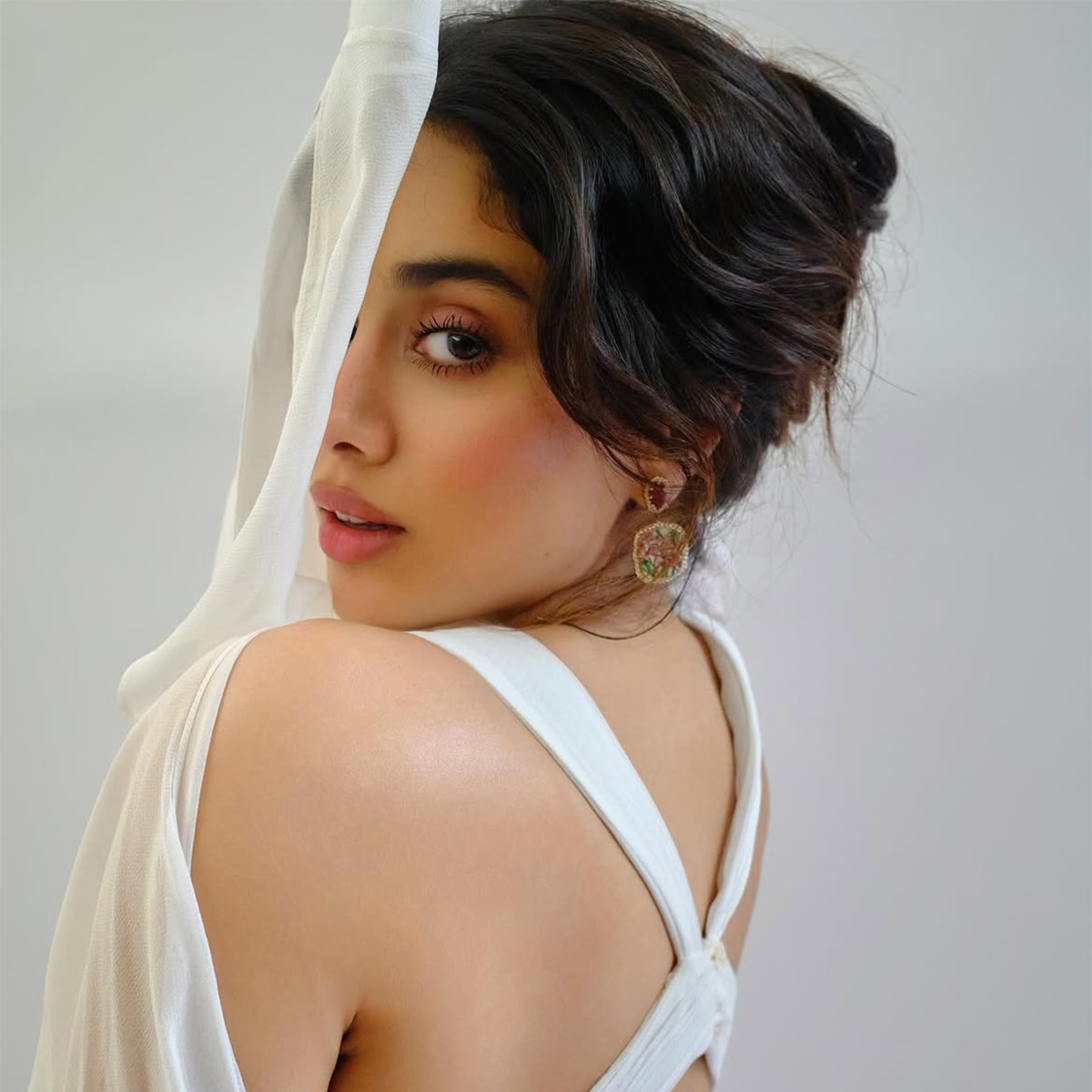 janhvi kapoor confirms dating shikhar pahariya