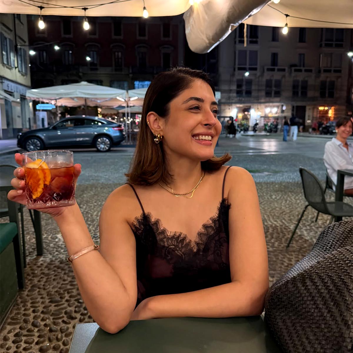 kritika kamra stunned in bold bikini