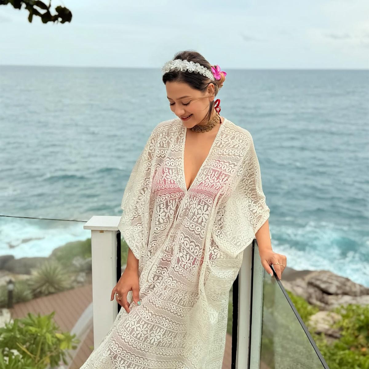 madalsa sharma stunned in bikini 