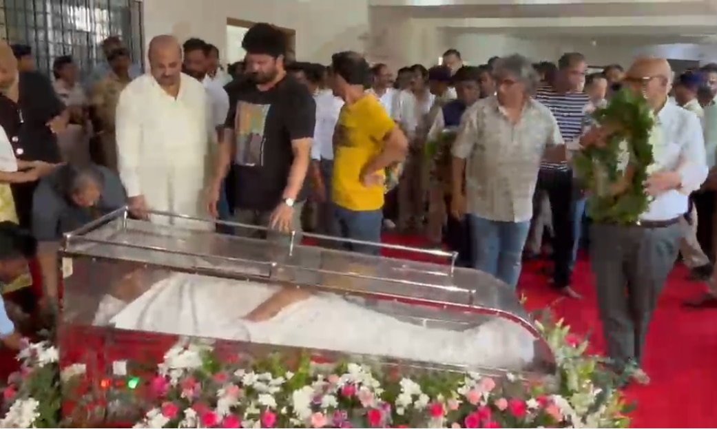 नाना पाटेकर की अंतिम विदाई