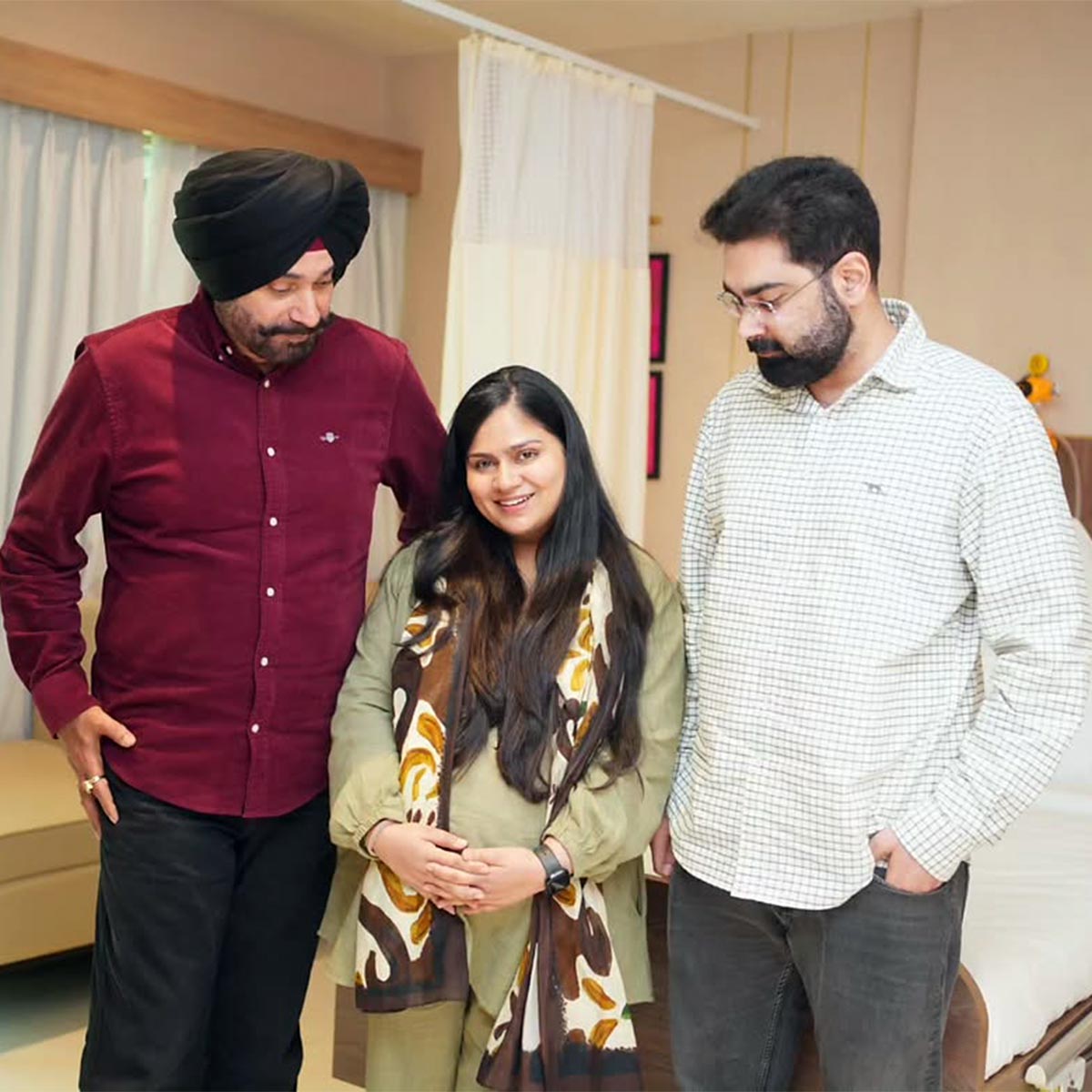 navjot singh sidhu welcomes grand daughter