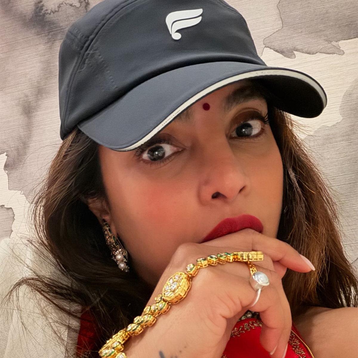 priyanka chopra celebrates karwa chauth