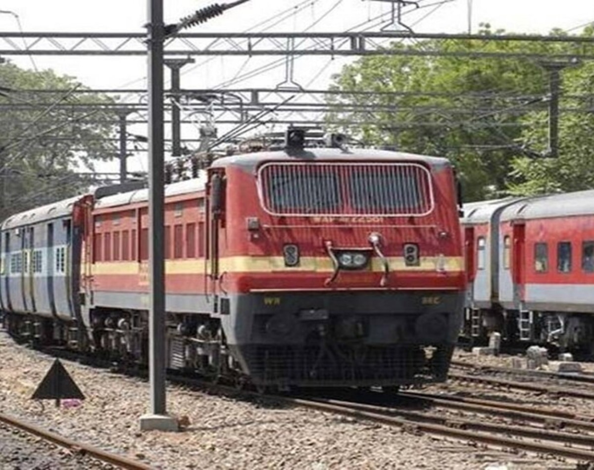 भागलपुर-कटिहार से बीच ये स्टॉपेज