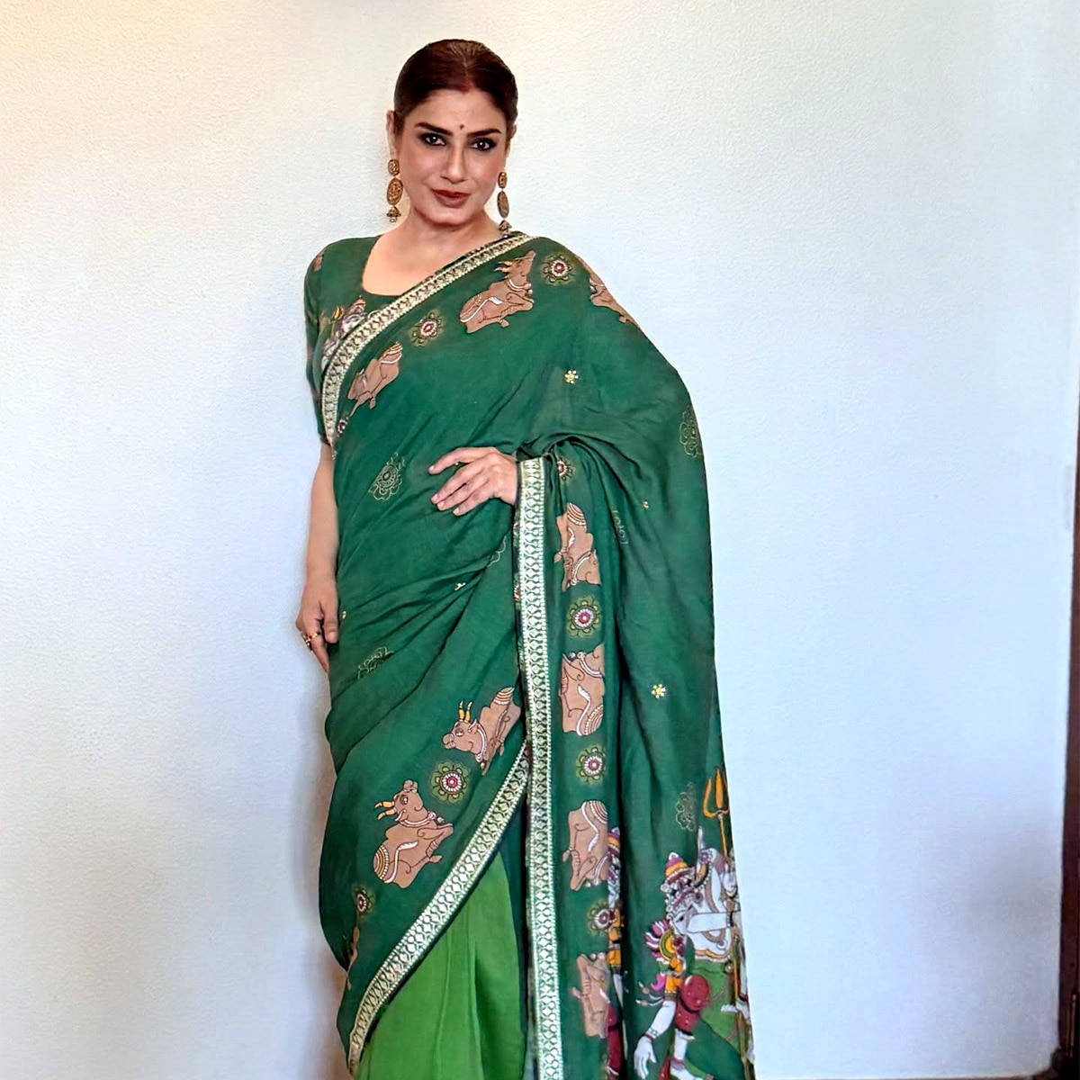 raveena tandon becomes grandmother at 46 age