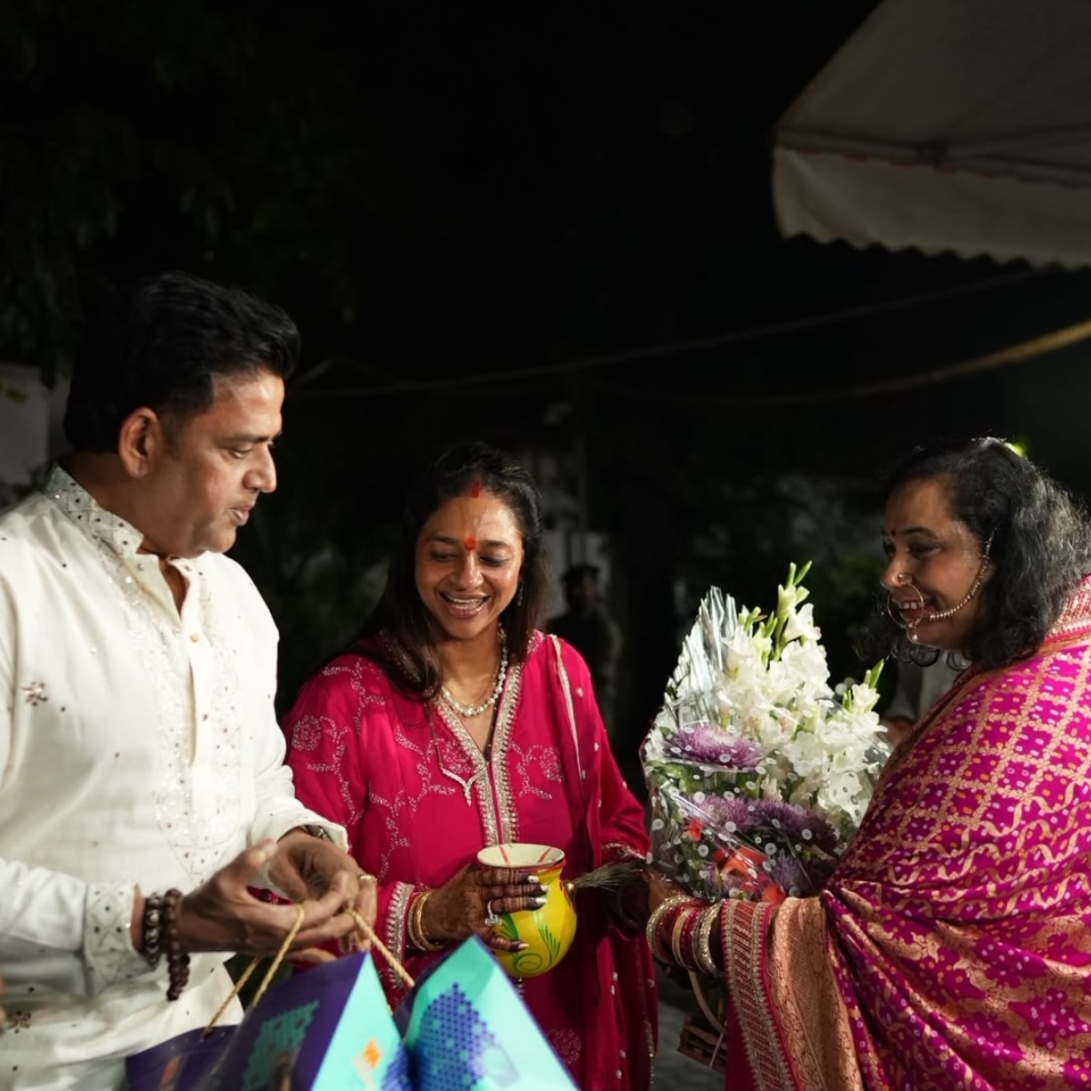 Ravi kishan karwa chauth