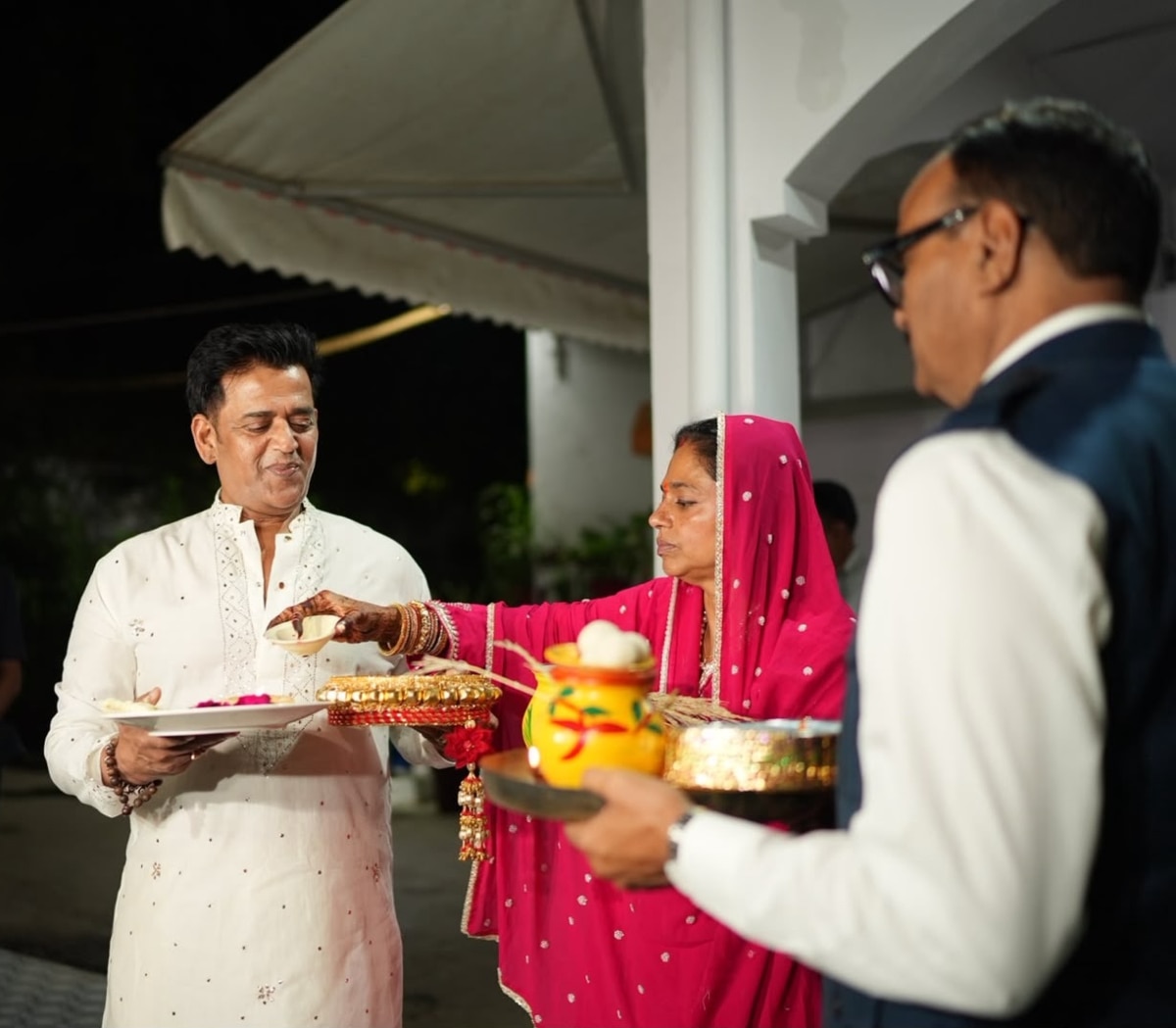 Ravi kishan karwa chauth