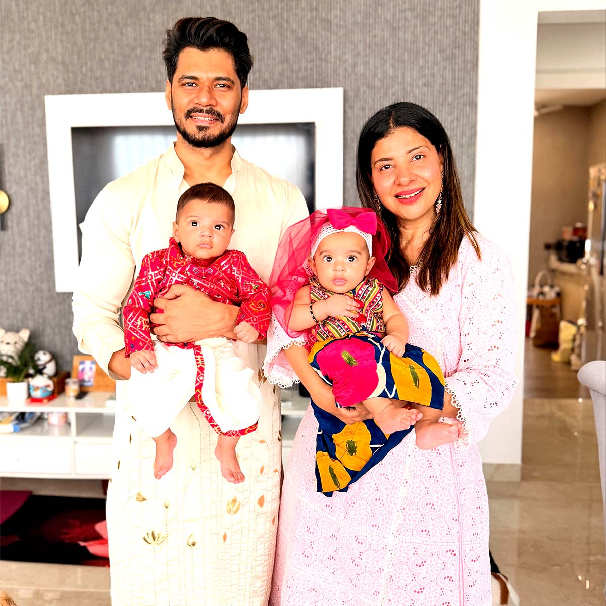 sambhavna seth twins perfomed navratri pooja 