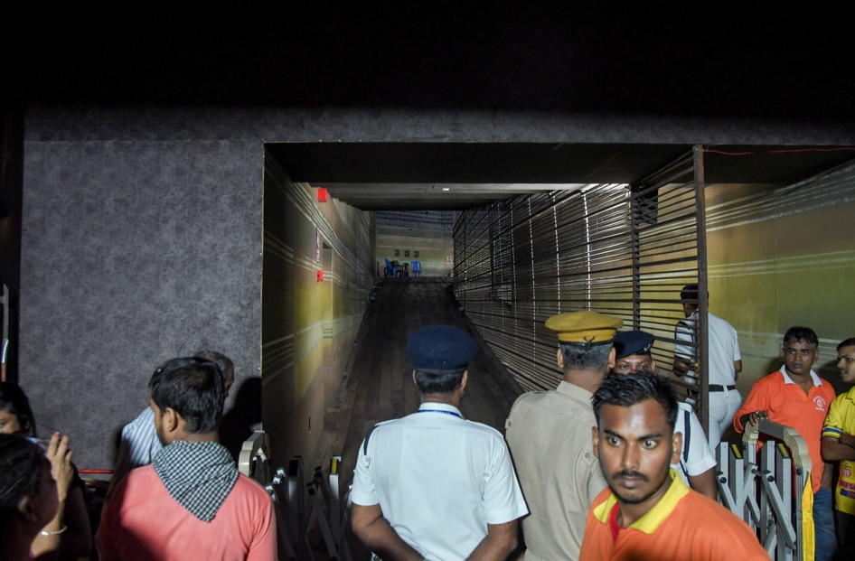 Kolkata Durga Puja accident
