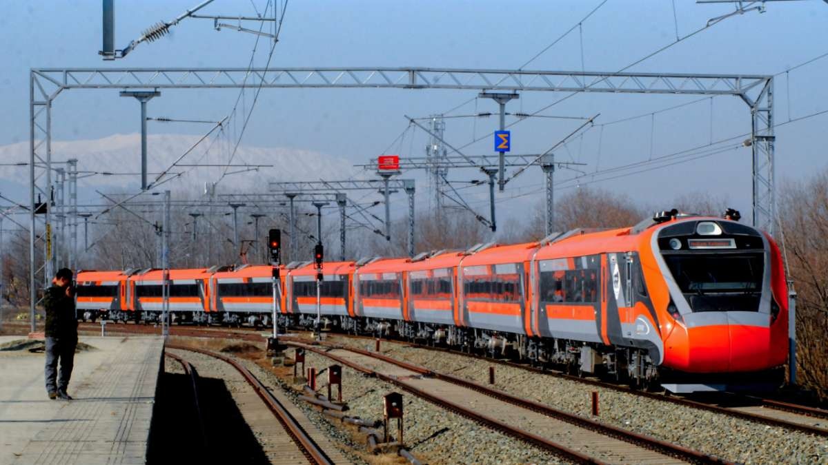 टिकट लेने से पहले ये बातें जरूर जांचें