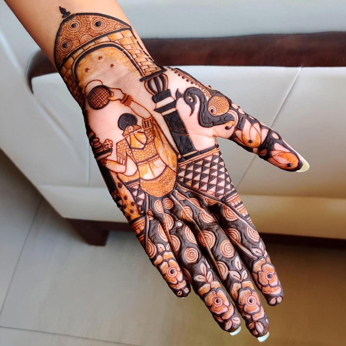 Karwa Chauth Mehndi Designs 2026 (PHOTO:ITG)