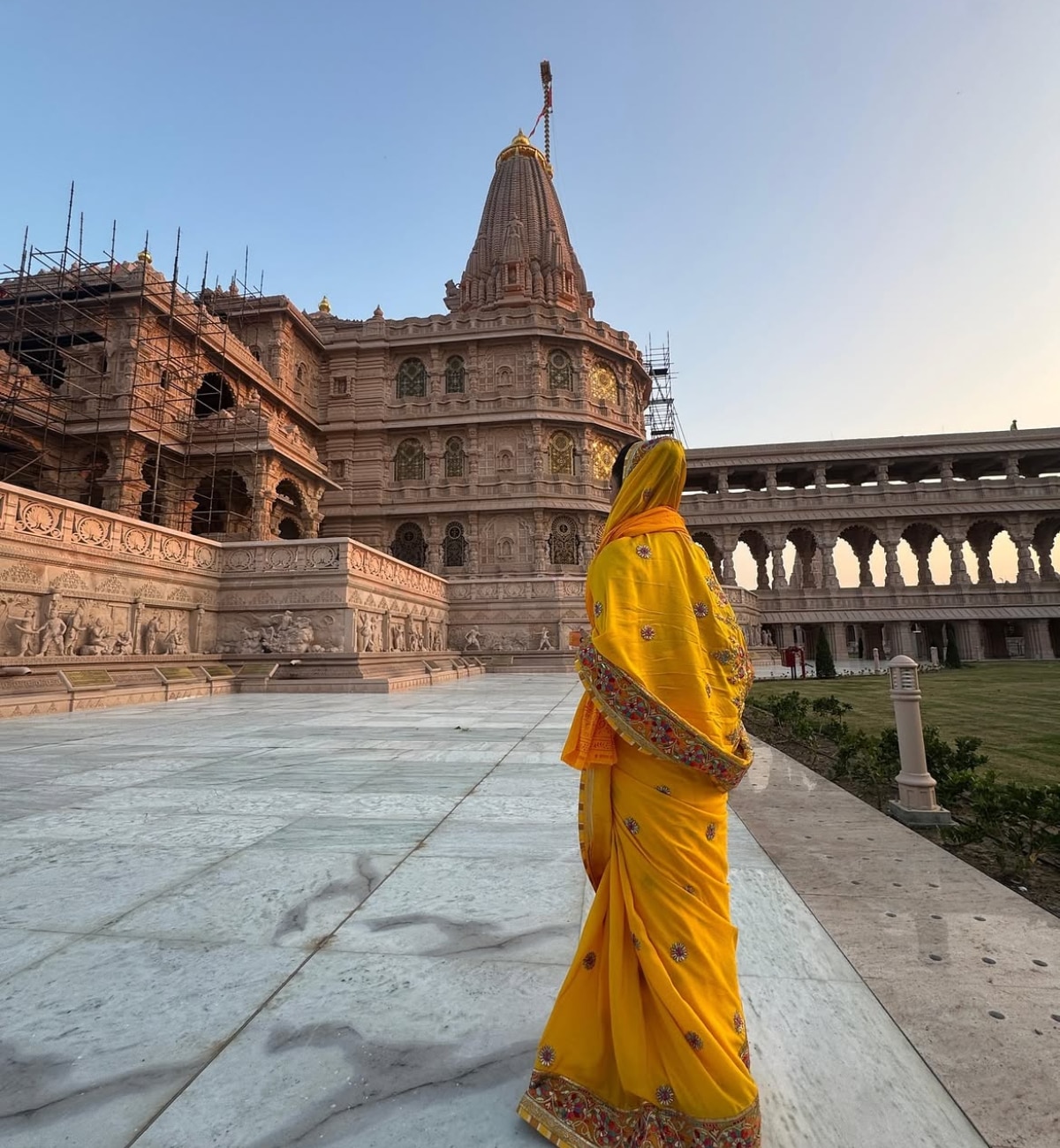 Yami Gautam Ram Mandir