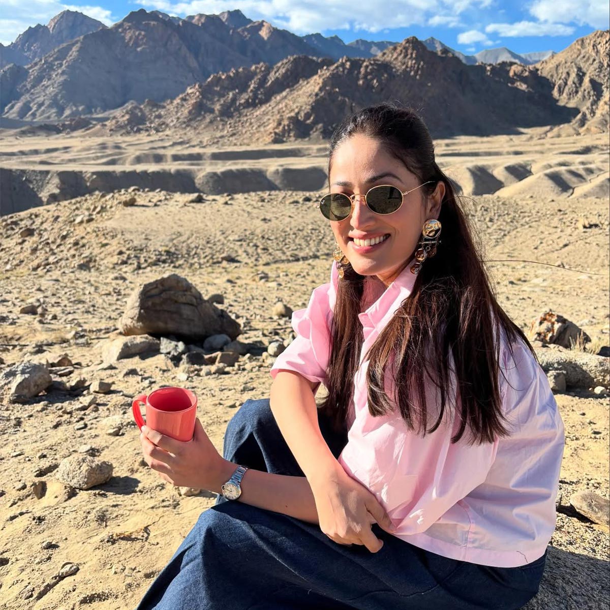 yami gautam aditya dhar moved himachal Pradesh home
