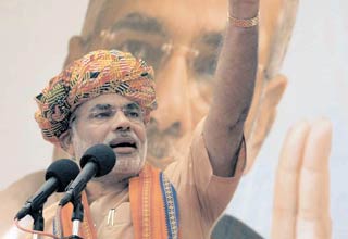 नरेंद्र मोदी