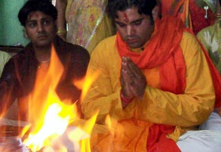 वरुण गांधी