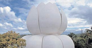 संतगिरि आश्रम में बना दुनिया का सबसे महंगा स्मारक worlds most