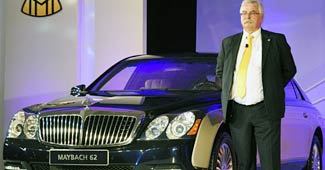 मर्सिडीज बेंज ने भारत में उतारी मेबैक सेडान