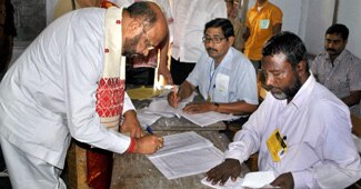 असम में मतदान