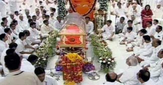 सत्‍य साईं बाबा