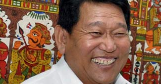 मुख्यमंत्री दोरजी खांडू