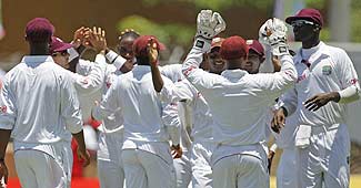 भारत बनाम वेस्टइंडीज, पहला टेस्ट