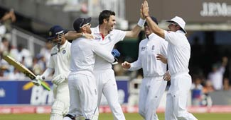 जेम्स एंडरसन