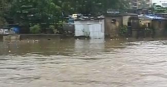 बाढ़ से तबाही