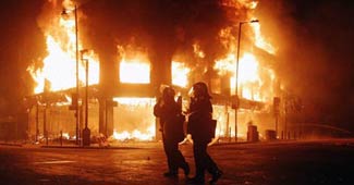 लंदन में दंगा