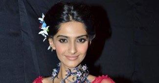 सोनम कपूर