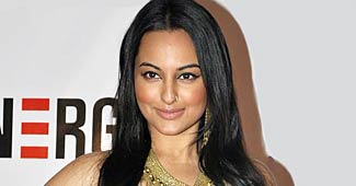 सोनाक्षी सिन्हा