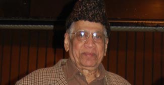 वसंत साठे