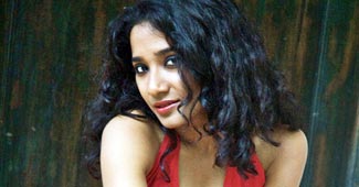 तनिष्ठा चटर्जी